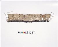 藏品(男子貝珠銅鈴腰帶)的圖片